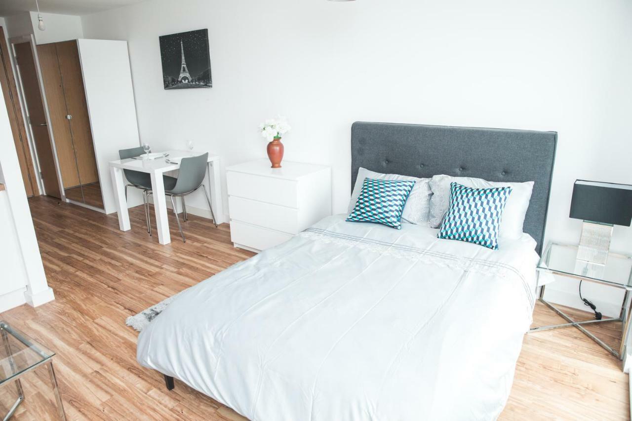 Studio Apartments Free Street Parking Subject To Availability Manchester Exteriér fotografie